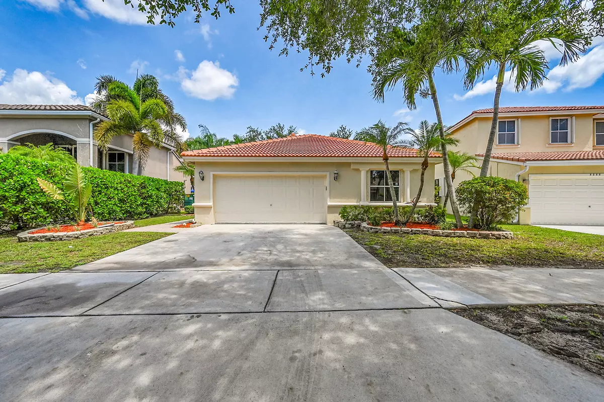 Coconut Creek, FL 33073,5365 NW 49th ST