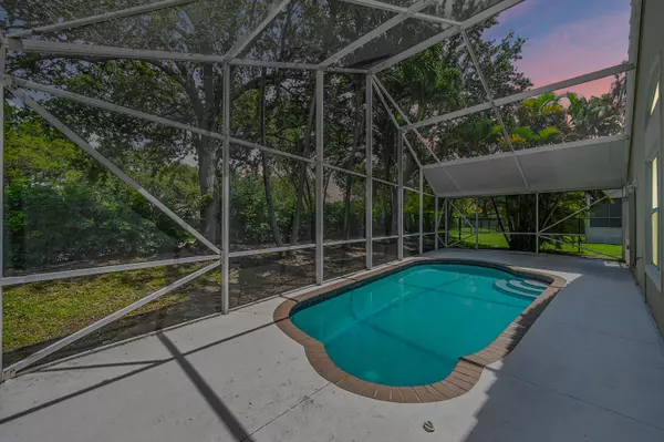 Coconut Creek, FL 33073,5365 NW 49th ST