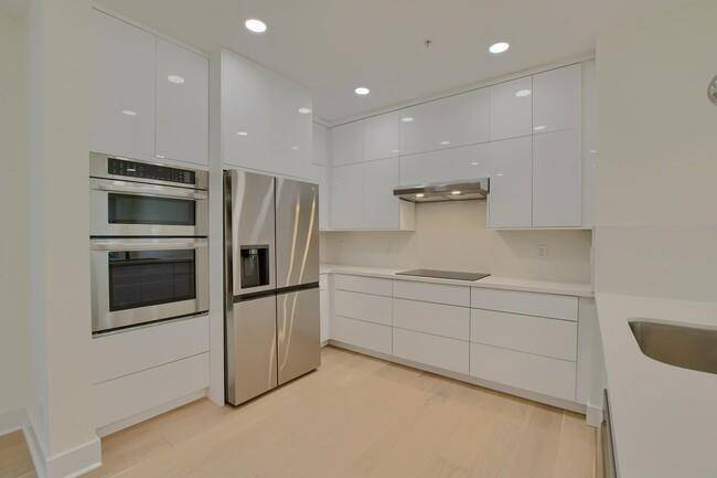 Delray Beach, FL 33444,23 NW 4th AVE