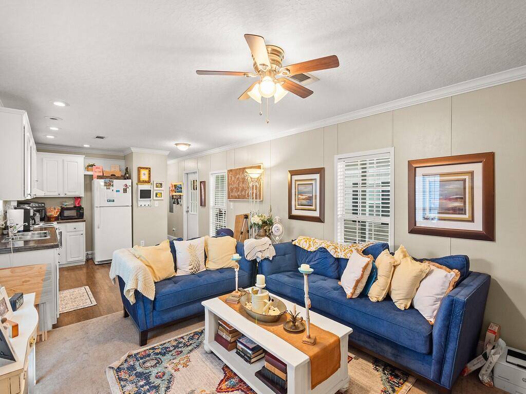 Fort Pierce, FL 34982,177 Cardinal Ave AVE