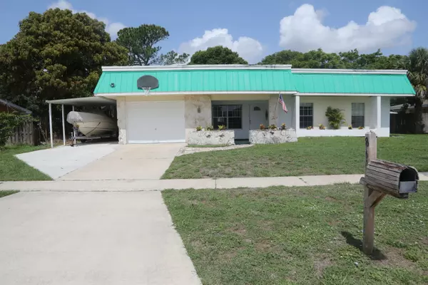 Port Saint Lucie, FL 34983,864 SE Tierra CT