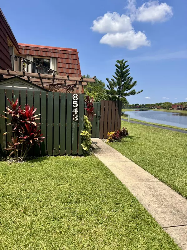 8543 Boca Rio DR,  Boca Raton,  FL 33433