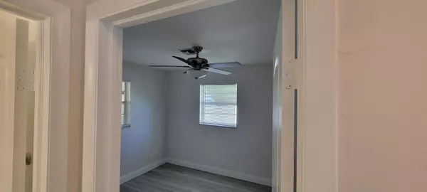 Delray Beach, FL 33445,2802 Imperial CIR