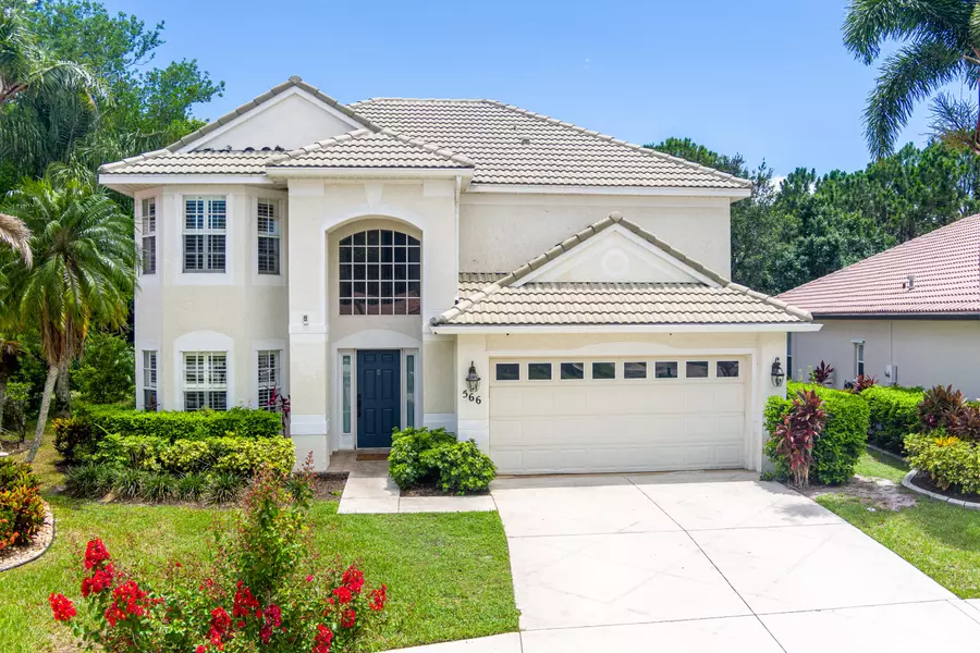 566 SW Saint Martins CV, Port Saint Lucie, FL 34986