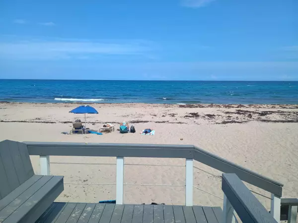 5520 N Ocean BLVD 202, Ocean Ridge, FL 33435