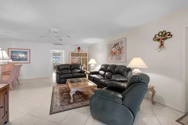 Delray Beach, FL 33445,1250 W Club DR C