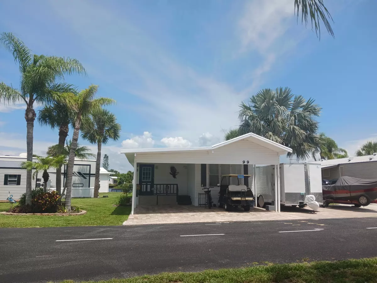 Okeechobee, FL 34974,12461 SE 140th AVE