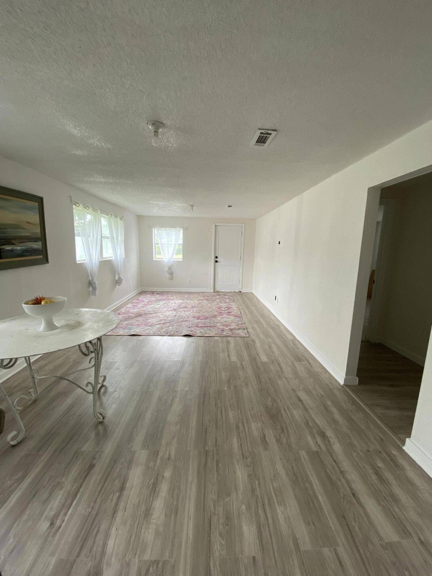 Marianna, FL 32446,4235 Clay ST
