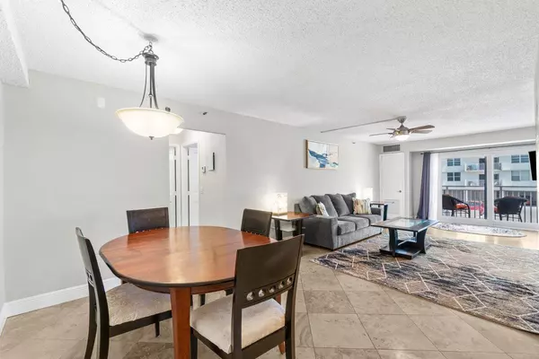 Highland Beach, FL 33487,4511 S Ocean BLVD 106