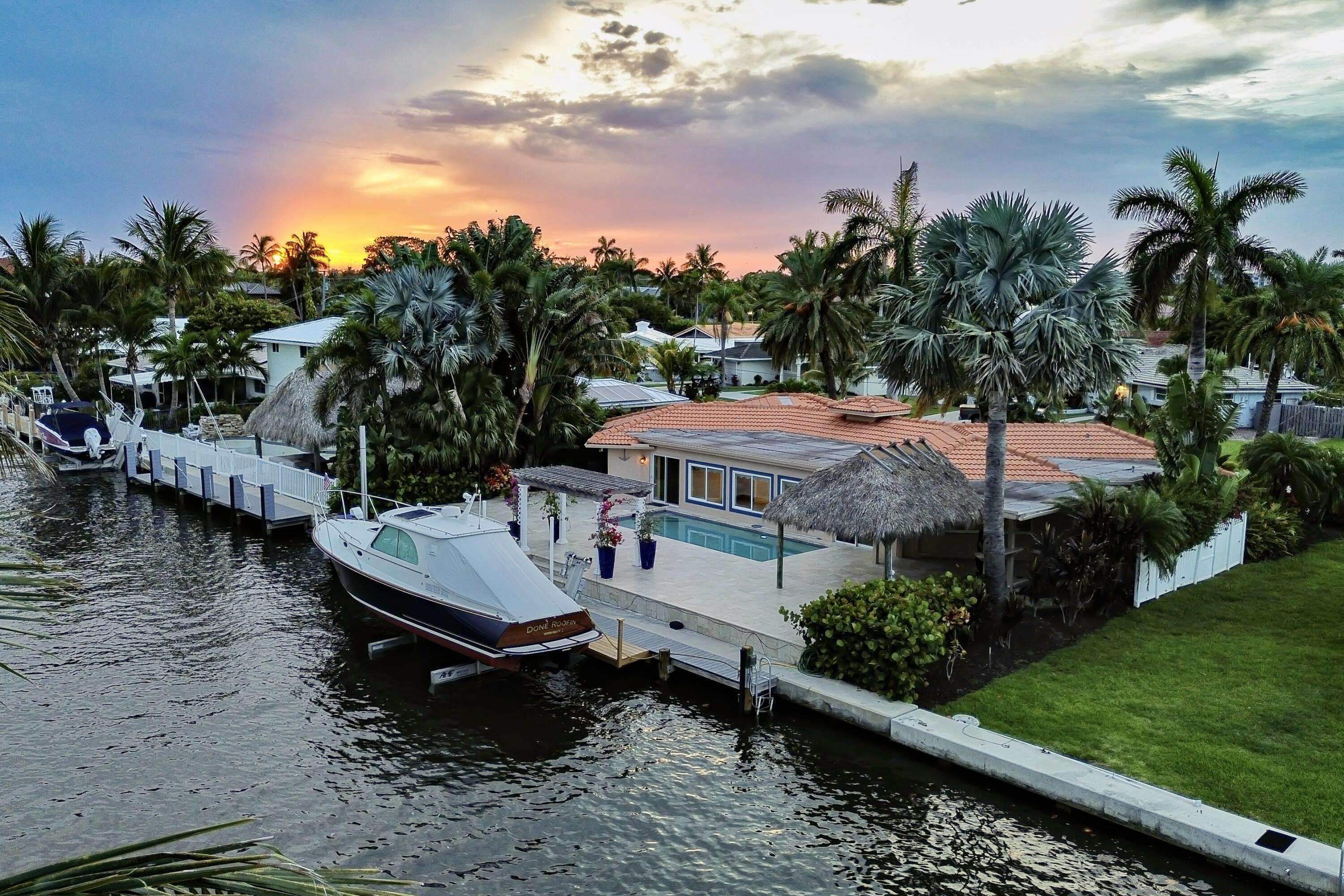 Boynton Beach, FL 33435,952 Brookdale DR