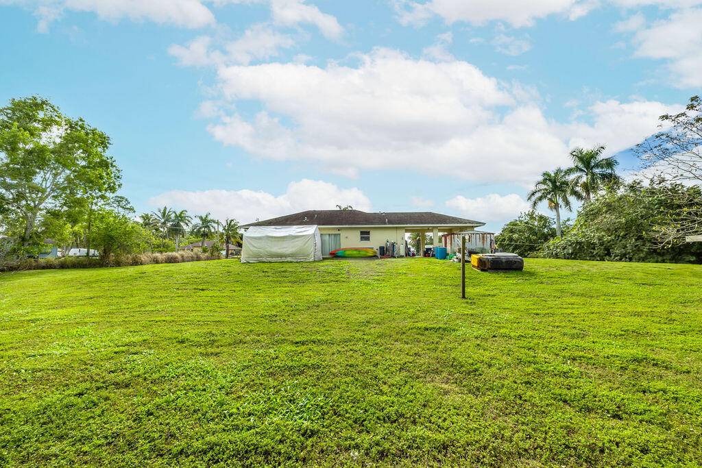 Loxahatchee, FL 33470,17331 N 38th RD