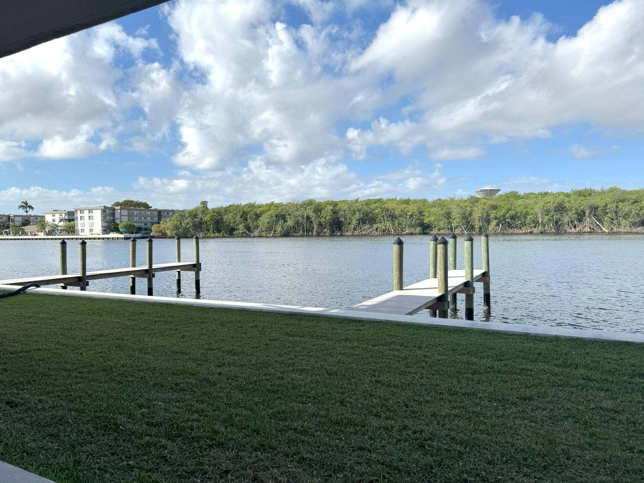 Ocean Ridge, FL 33435,5520 N Ocean BLVD 201