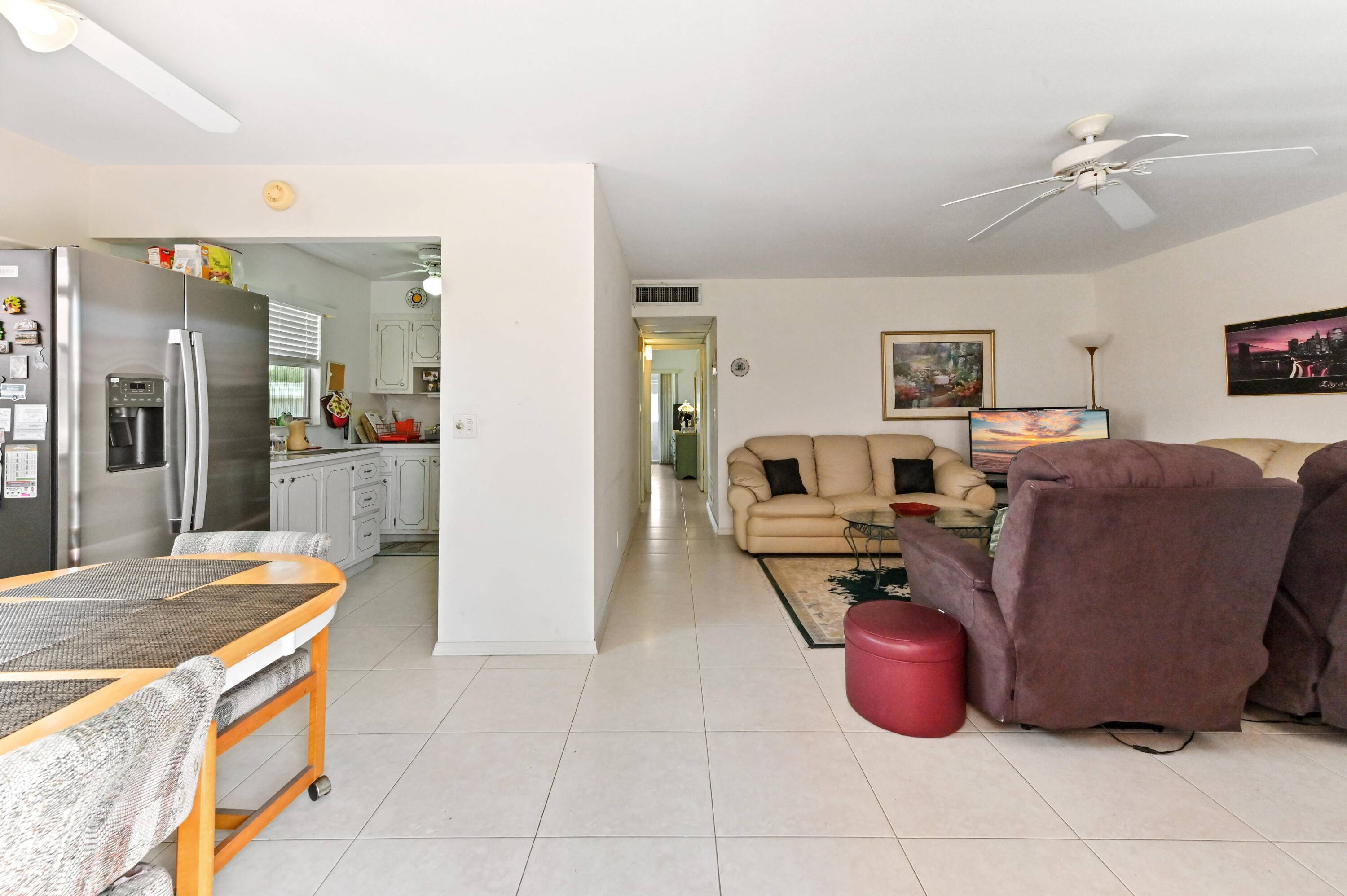 Delray Beach, FL 33446,669 N Saxony