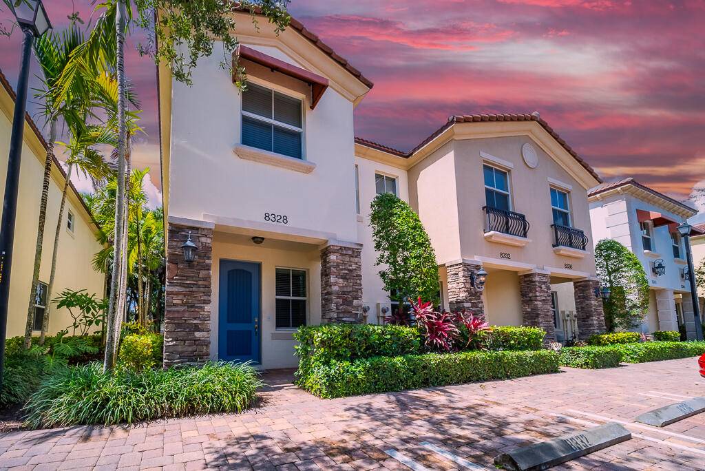 8328 Cocoplum Sound LN, West Palm Beach, FL 33411
