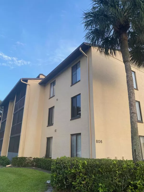 806 Sky Pine WAY G3, Greenacres, FL 33415