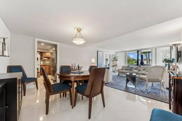 West Palm Beach, FL 33401,2000 Presidential WAY 205