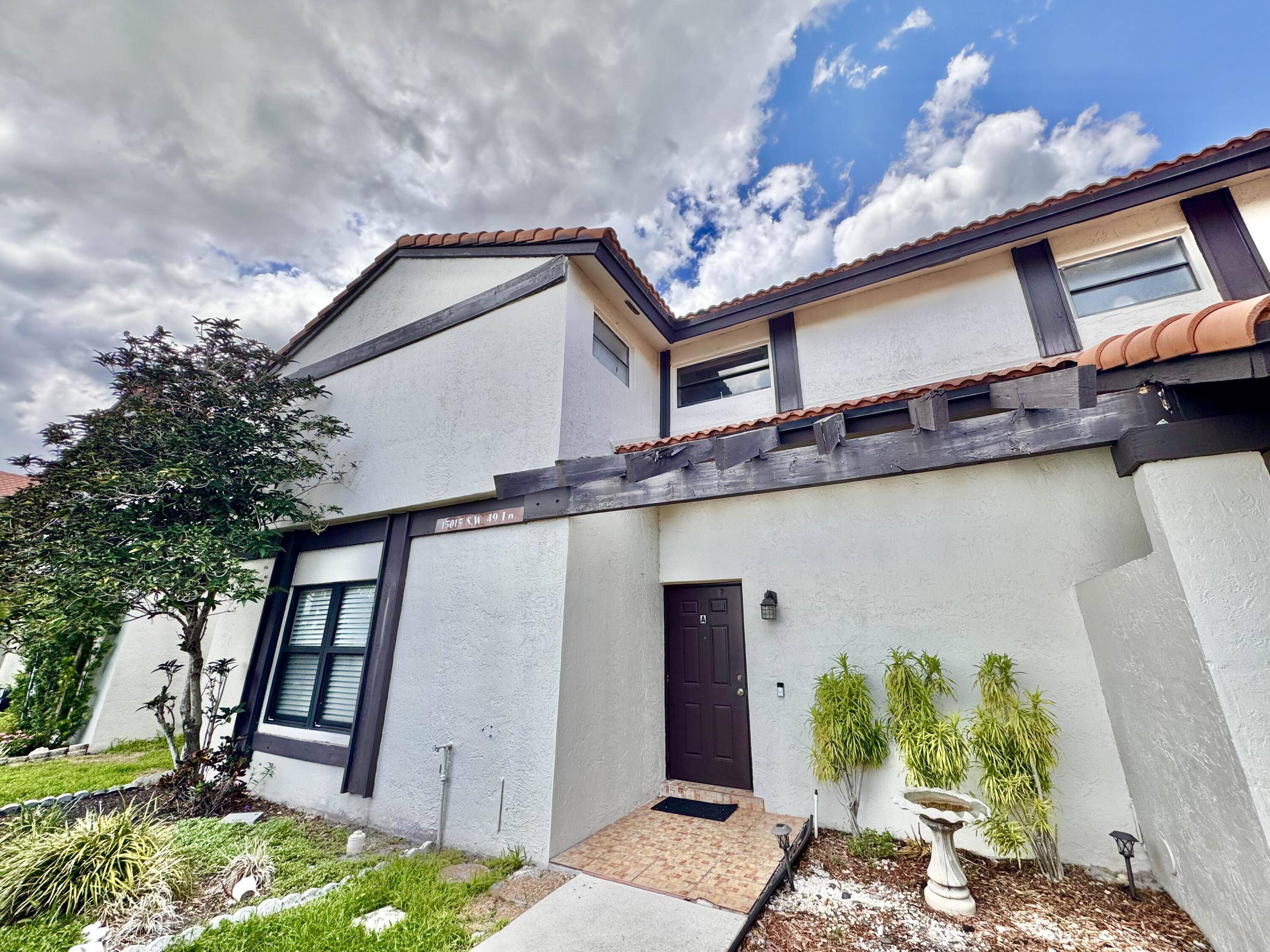 15015 SW 49th LN A-113, Miami, FL 33185