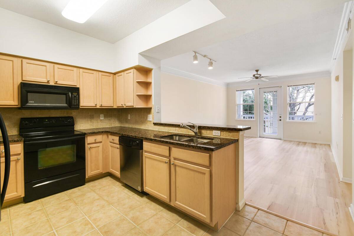 Jupiter, FL 33458,275 Murcia DR 204