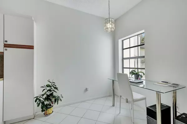 Boynton Beach, FL 33437,5419 Firenze DR K