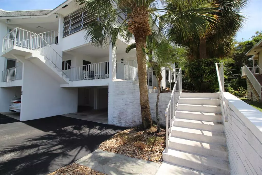 Boca Raton, FL 33432,450 SW SW 9th ST 3