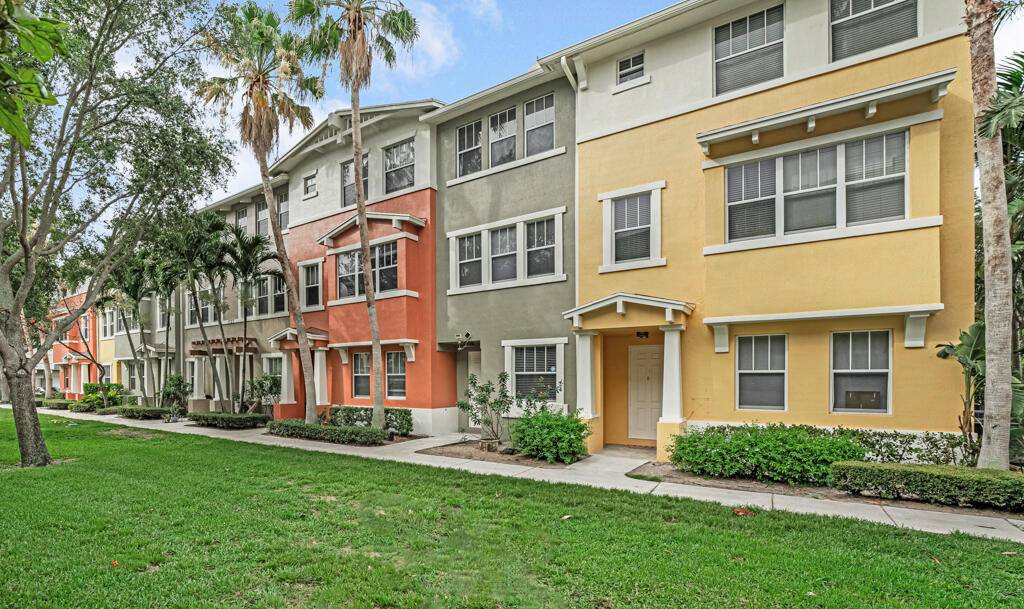 1727 San Benito WAY 7, West Palm Beach, FL 33401