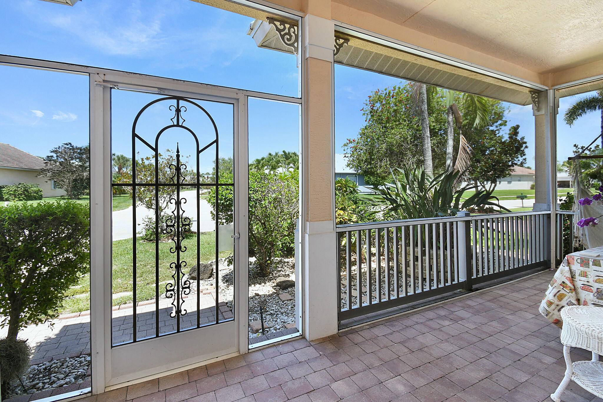 Port Saint Lucie, FL 34986,107 NW Summerville CT