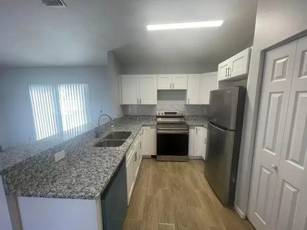 Riviera Beach, FL 33404,1105 W 9th ST