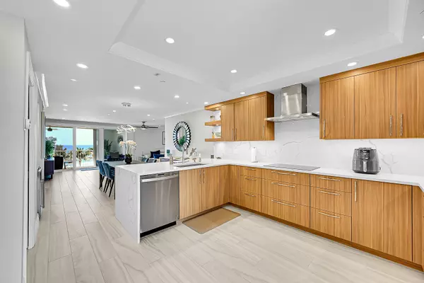 Highland Beach, FL 33487,3101 S Ocean BLVD 520