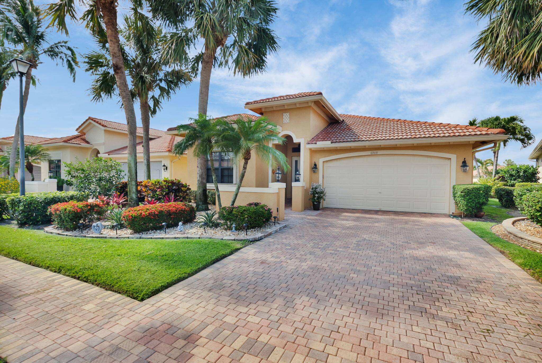 Boynton Beach, FL 33437,6908 Adriano DR
