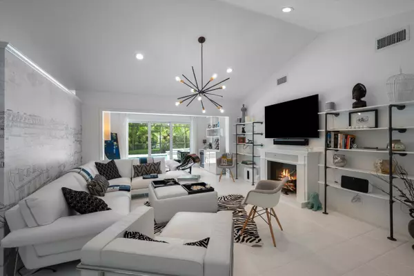 Wellington, FL 33414,2252 Las Casitas DR