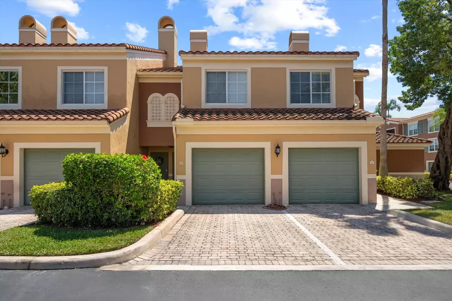 11781 Saint Andrews PL 107, Wellington, FL 33414
