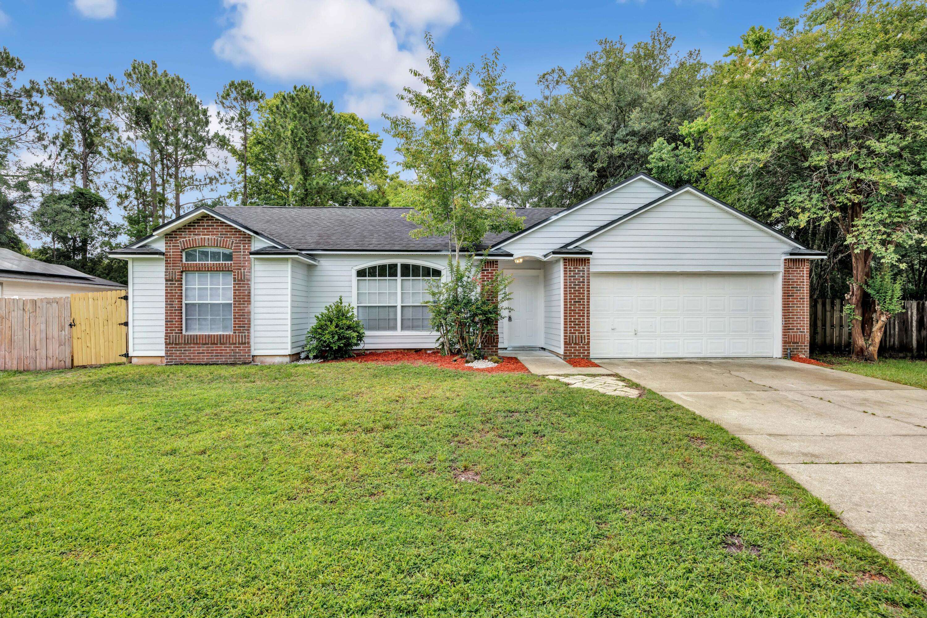 9100 Castle Rock DR, Jacksonville, FL 32221