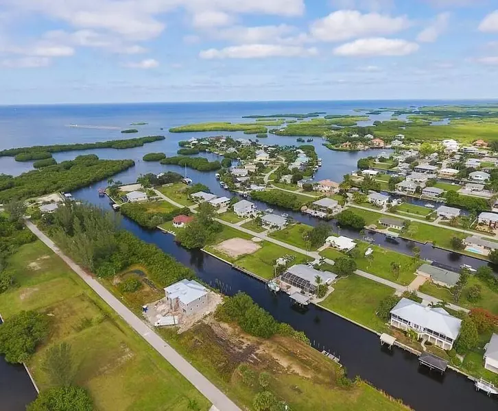 24220 Blackbeard BLVD, Punta Gorda, FL 33955