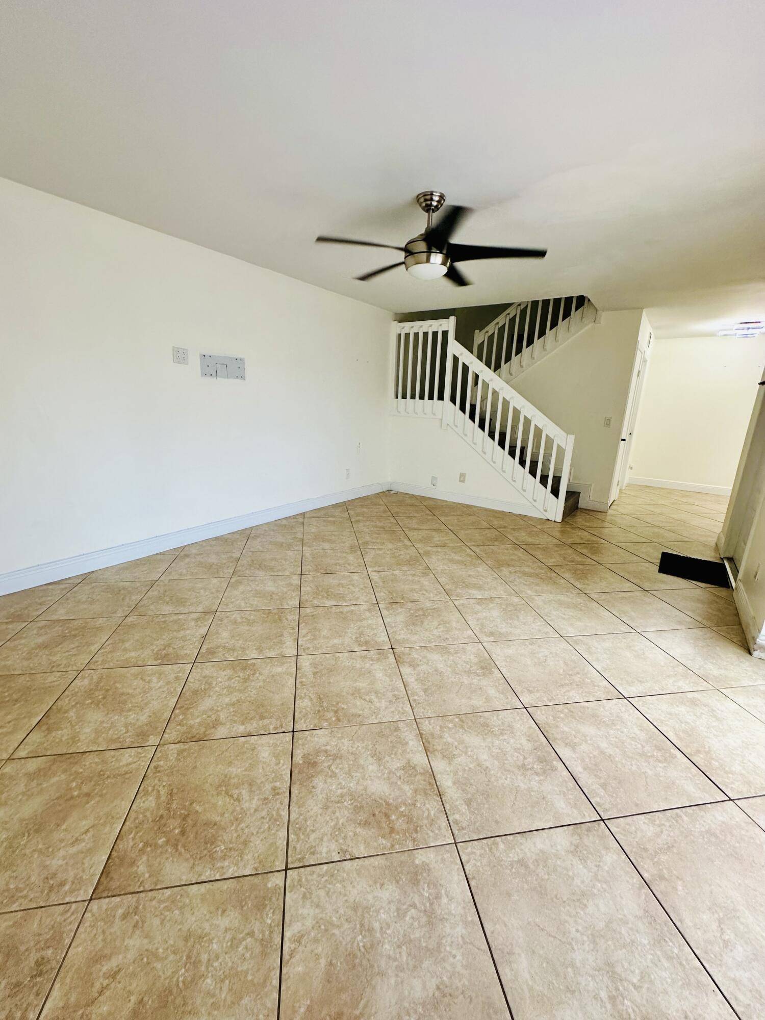 Davie, FL 33325,11887 SW 13th CT