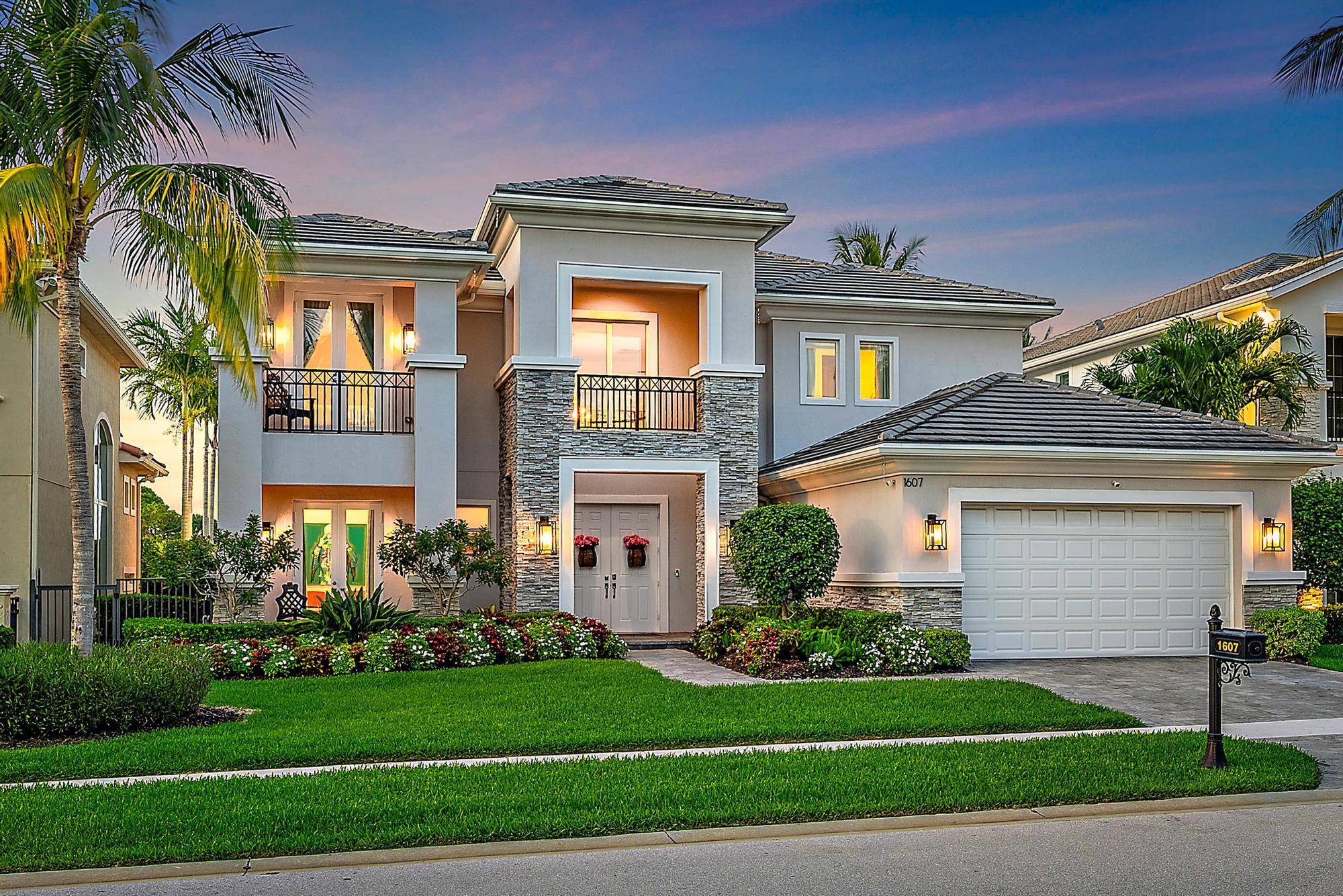 Juno Beach, FL 33408,1607 E Hemingway DR