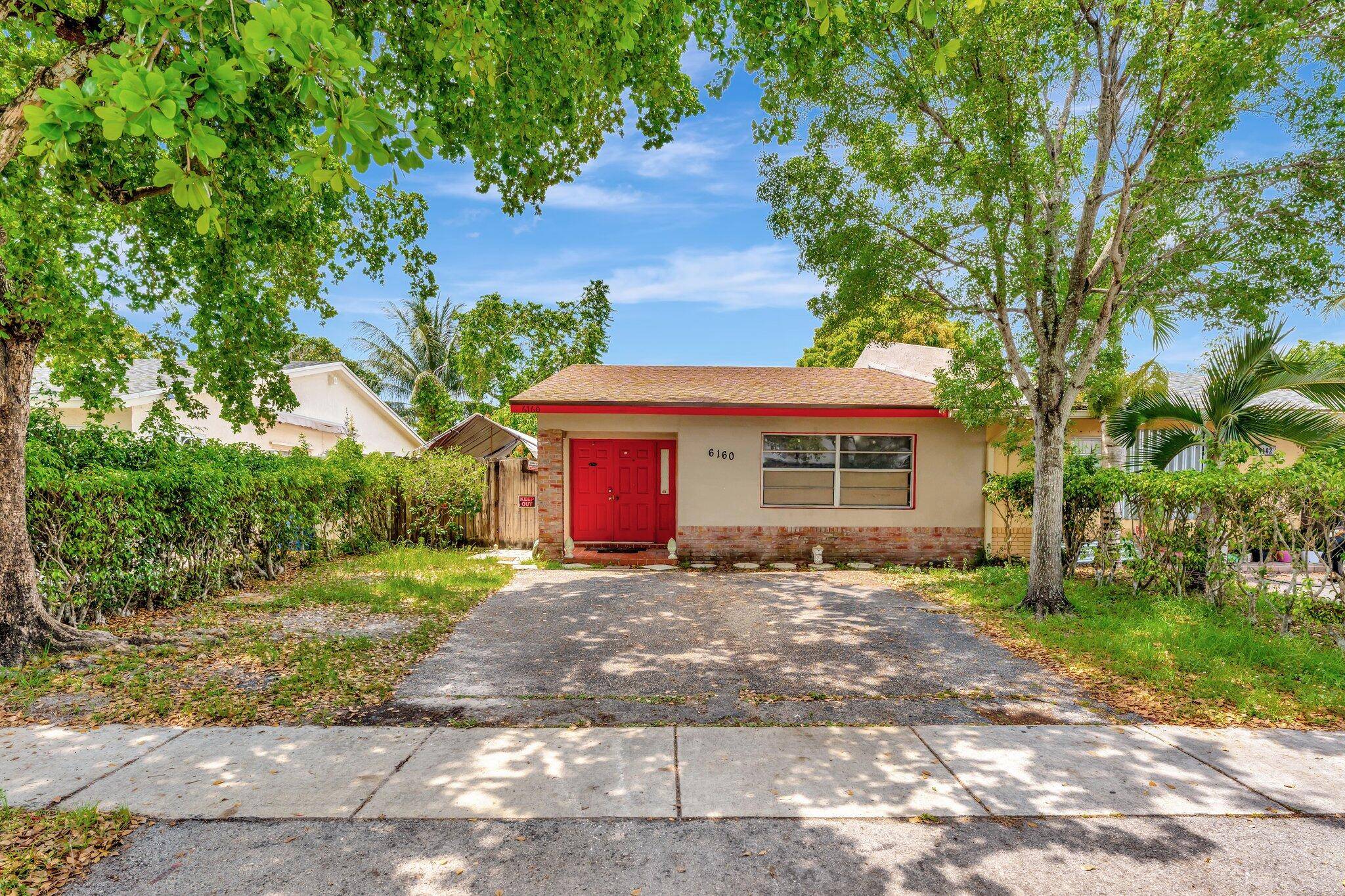 6160 SW 4th ST, Margate, FL 33068