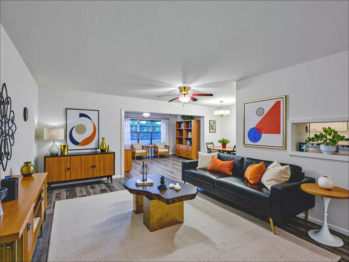 West Palm Beach, FL 33415,2638 E Gately DR 106