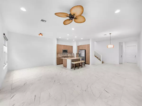 Palm Beach Gardens, FL 33418,4829 Pointe Midtown RD 4829