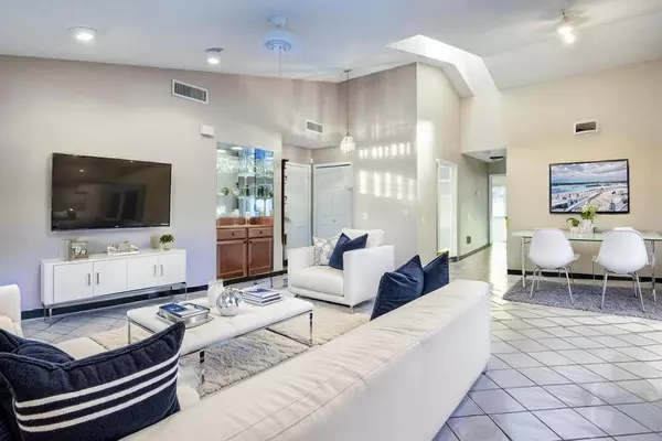 Royal Palm Beach, FL 33411,116 Village Walk DR