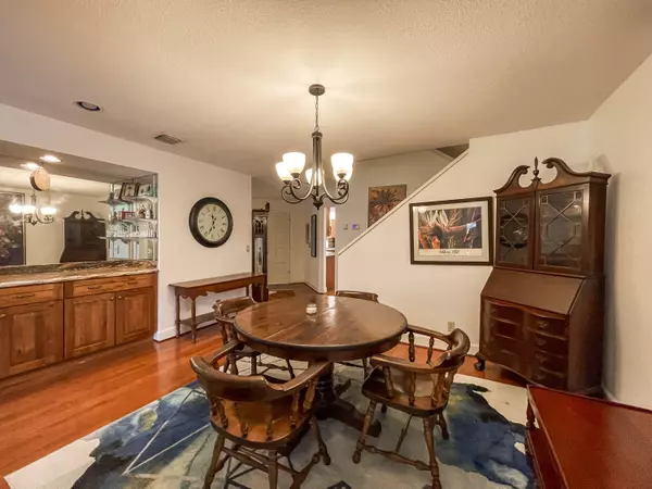 Palm Beach Gardens, FL 33418,56 Edinburgh DR