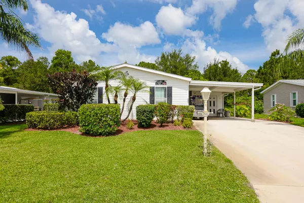 Port Saint Lucie, FL 34952,2924 Eagles Nest WAY