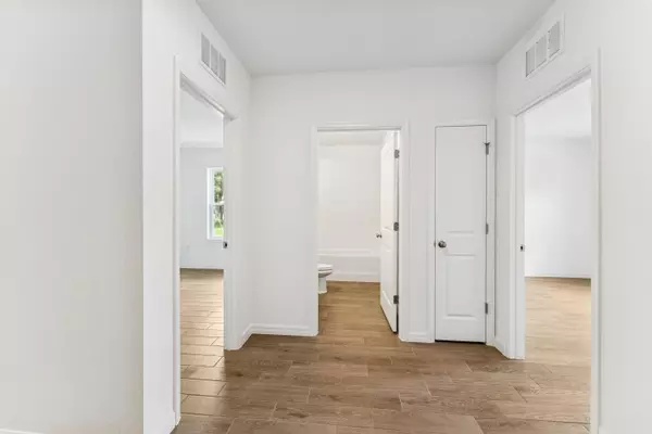 Palm Bay, FL 32909,3286 SW Jupiter BLVD 71