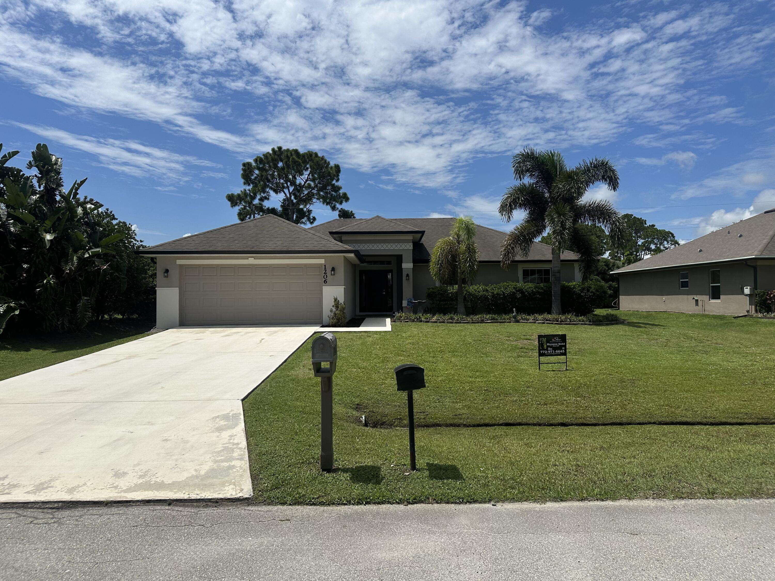1206 SW SW Bargello AVE, Port Saint Lucie, FL 34953