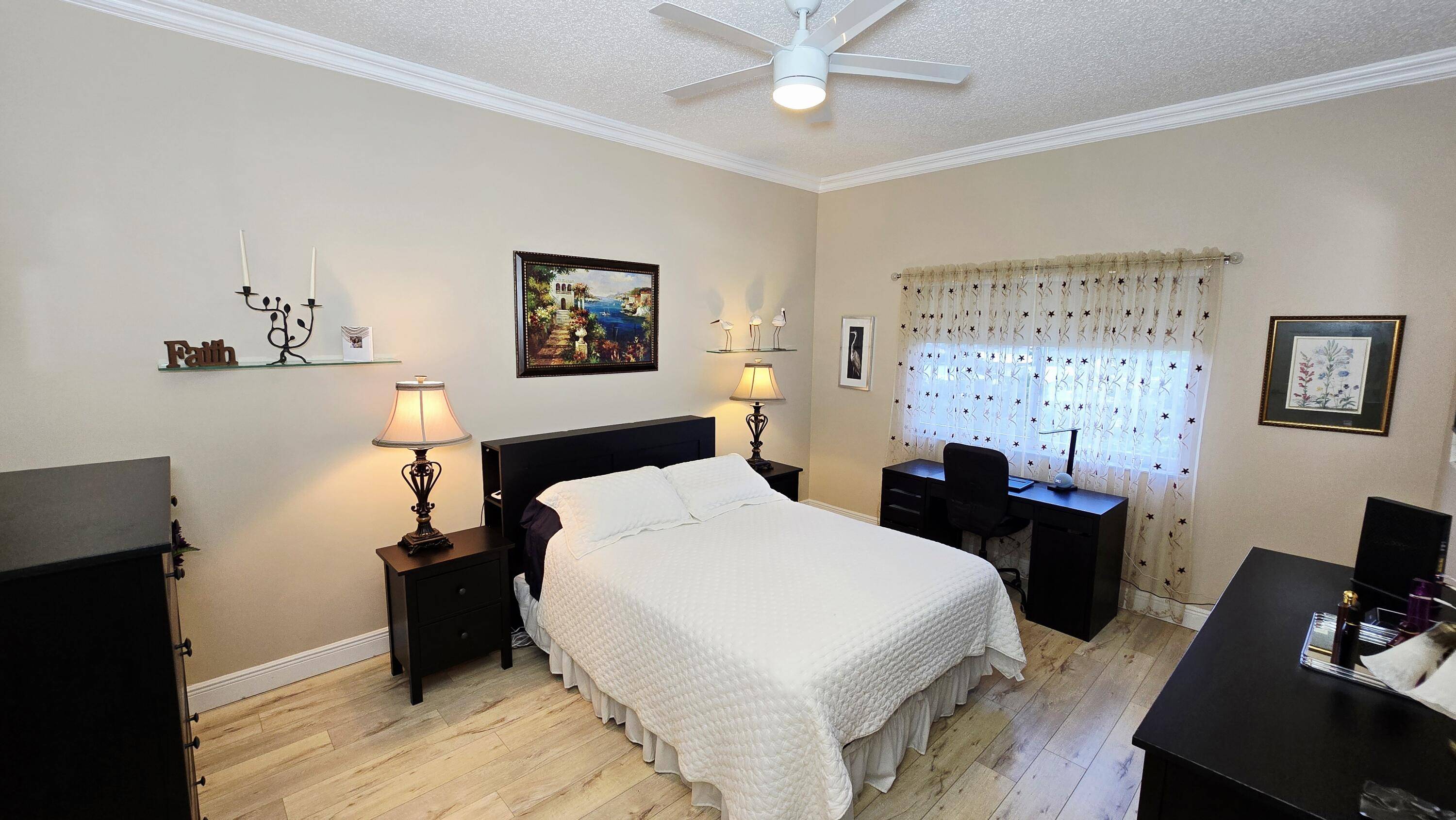 Tamarac, FL 33321,9587 Weldon CIR B414