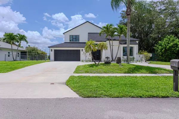 Royal Palm Beach, FL 33411,102 Granada ST