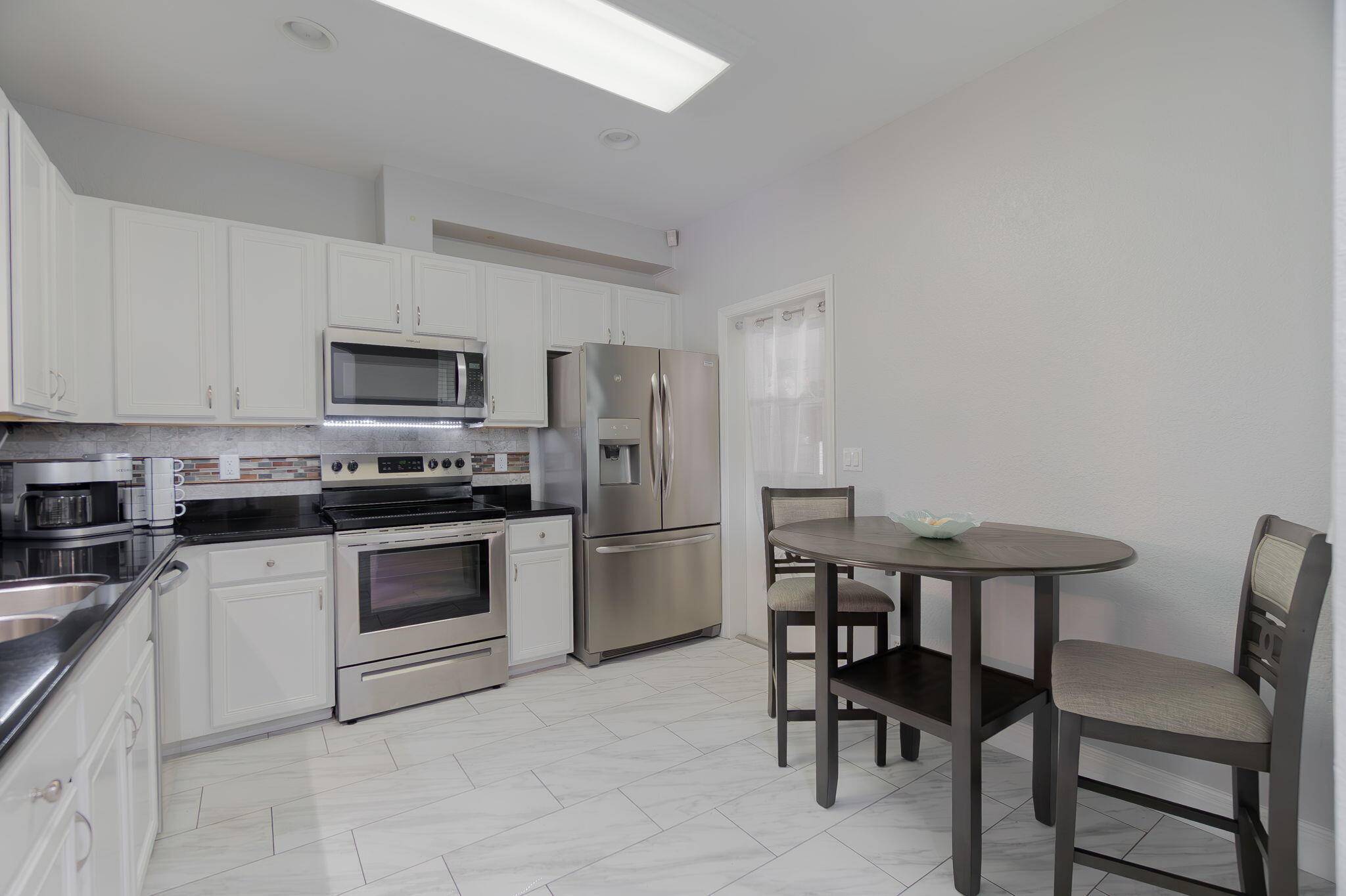 Riviera Beach, FL 33404,2142 Oakmont DR