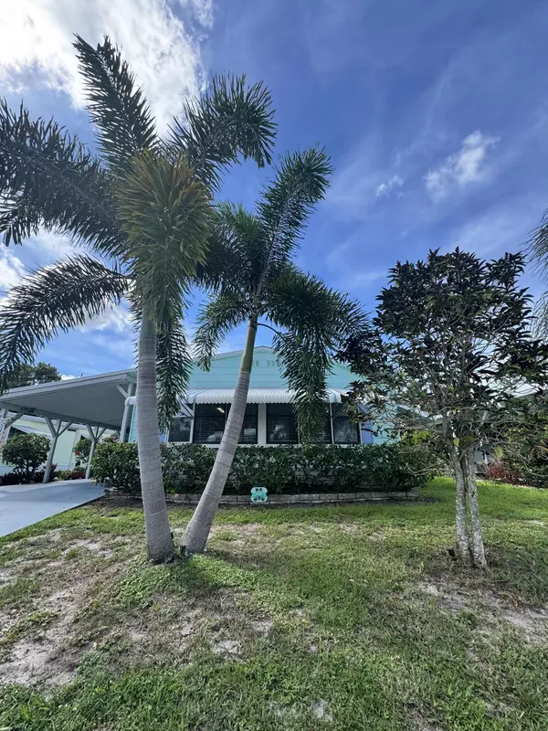 Fort Pierce, FL 34951,33 Vista De Laguna