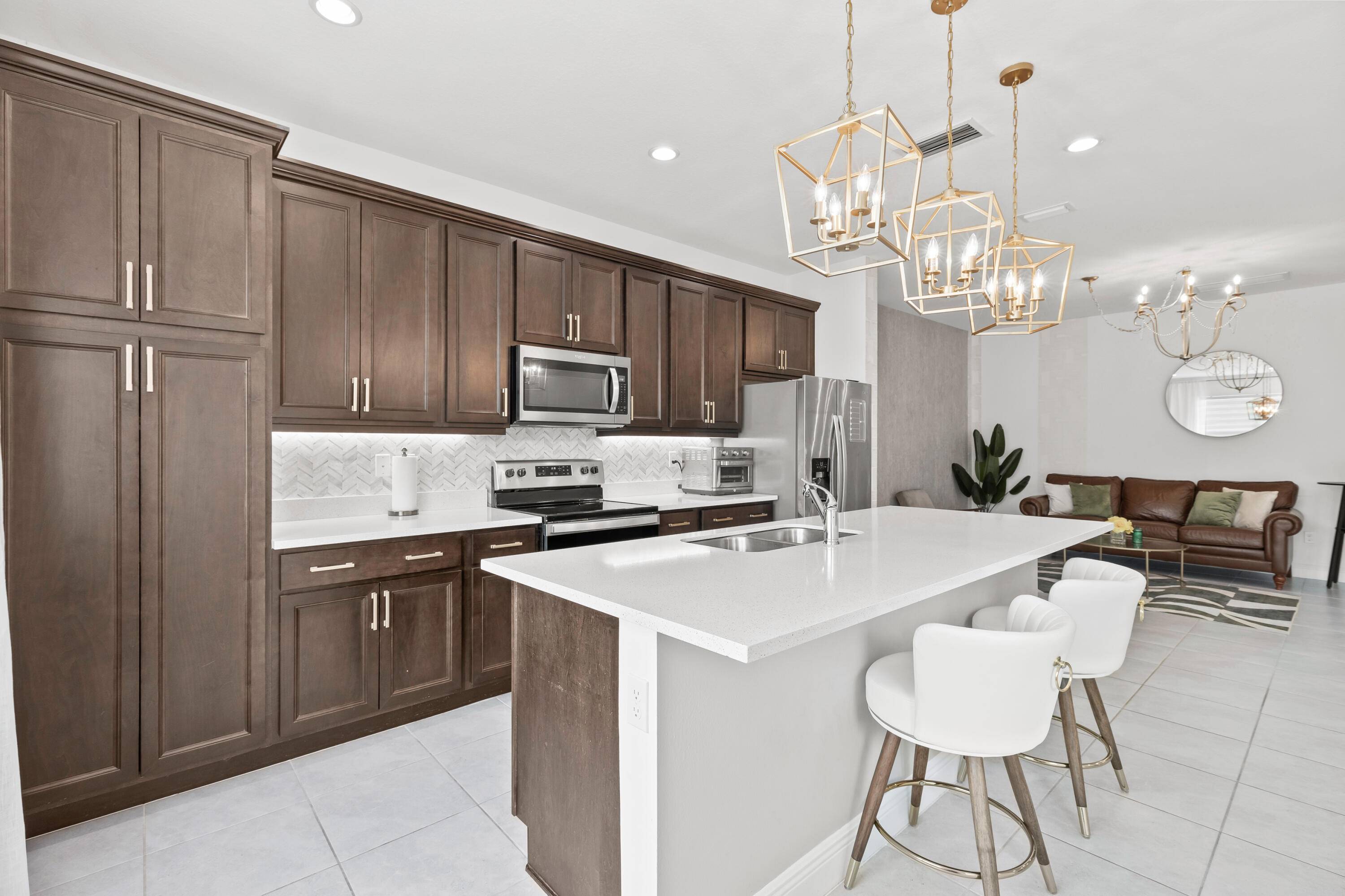 587 Sanderling CIR, Deerfield Beach, FL 33442