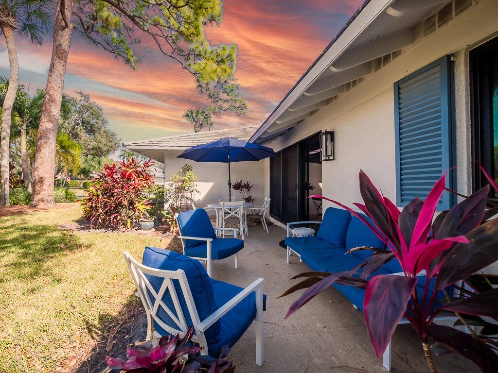 Palm Beach Gardens, FL 33418,703 Club DR