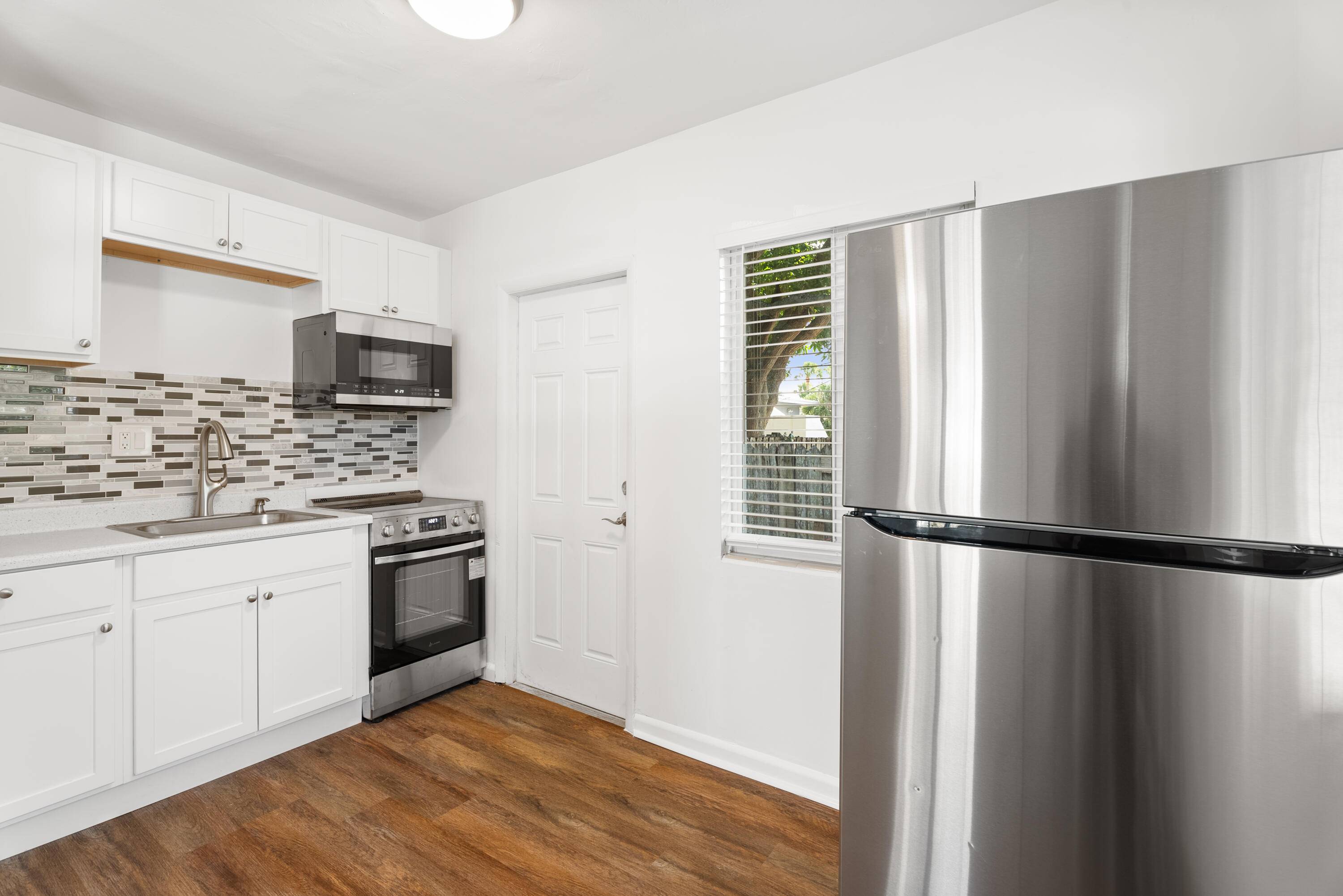 402 57th ST 402, West Palm Beach, FL 33407